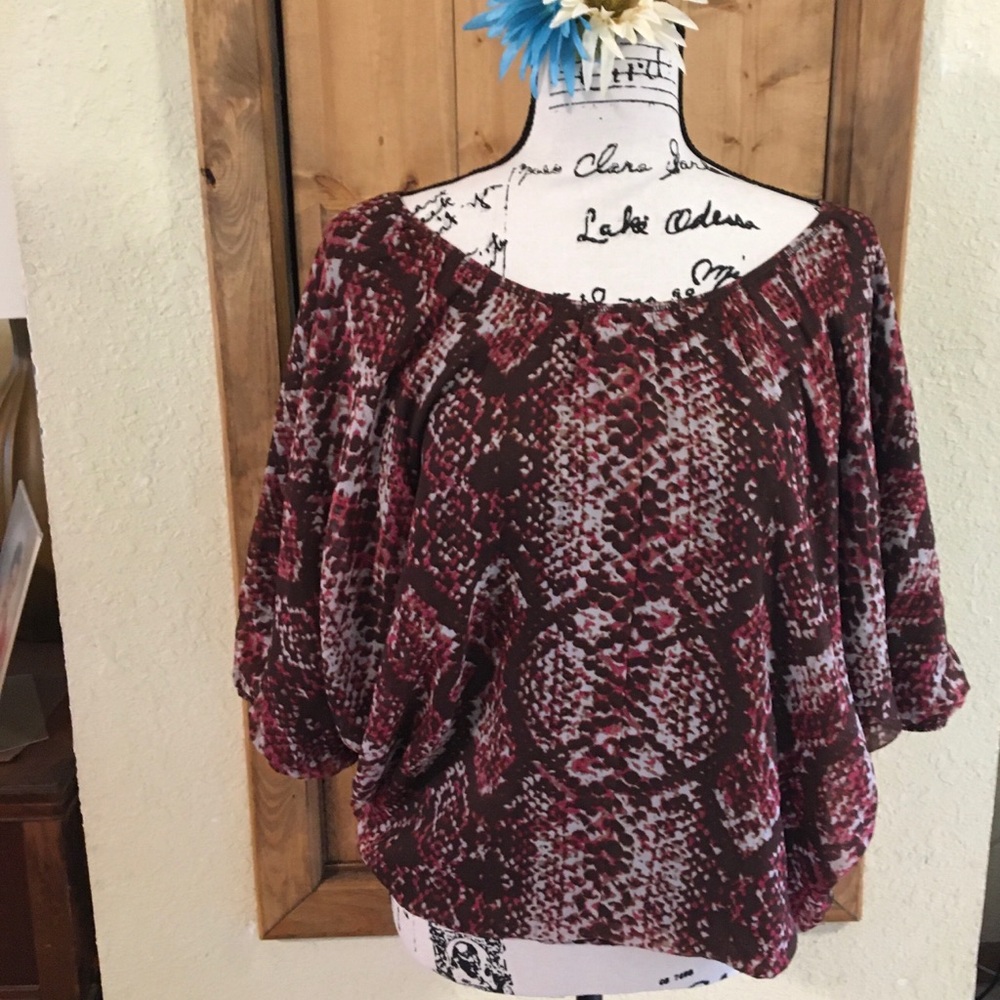 Over Shoulder Blouse - Picture 2 of 8
